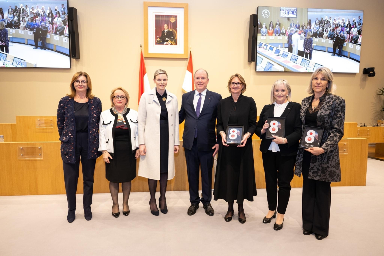 Remise du Trophée Femmes d'Engagement 2023