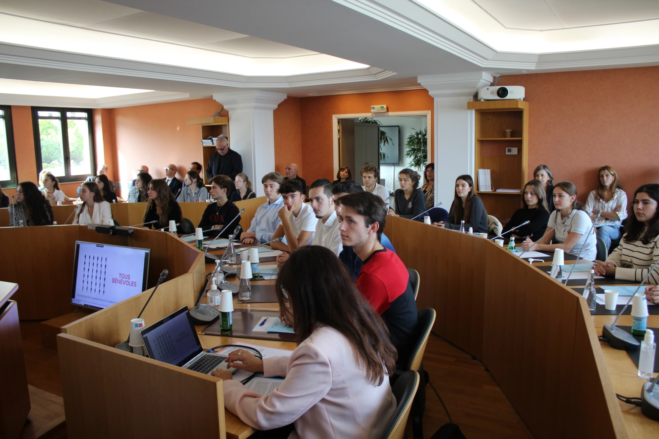 Installation du 16è édition du CESE des Jeunes
